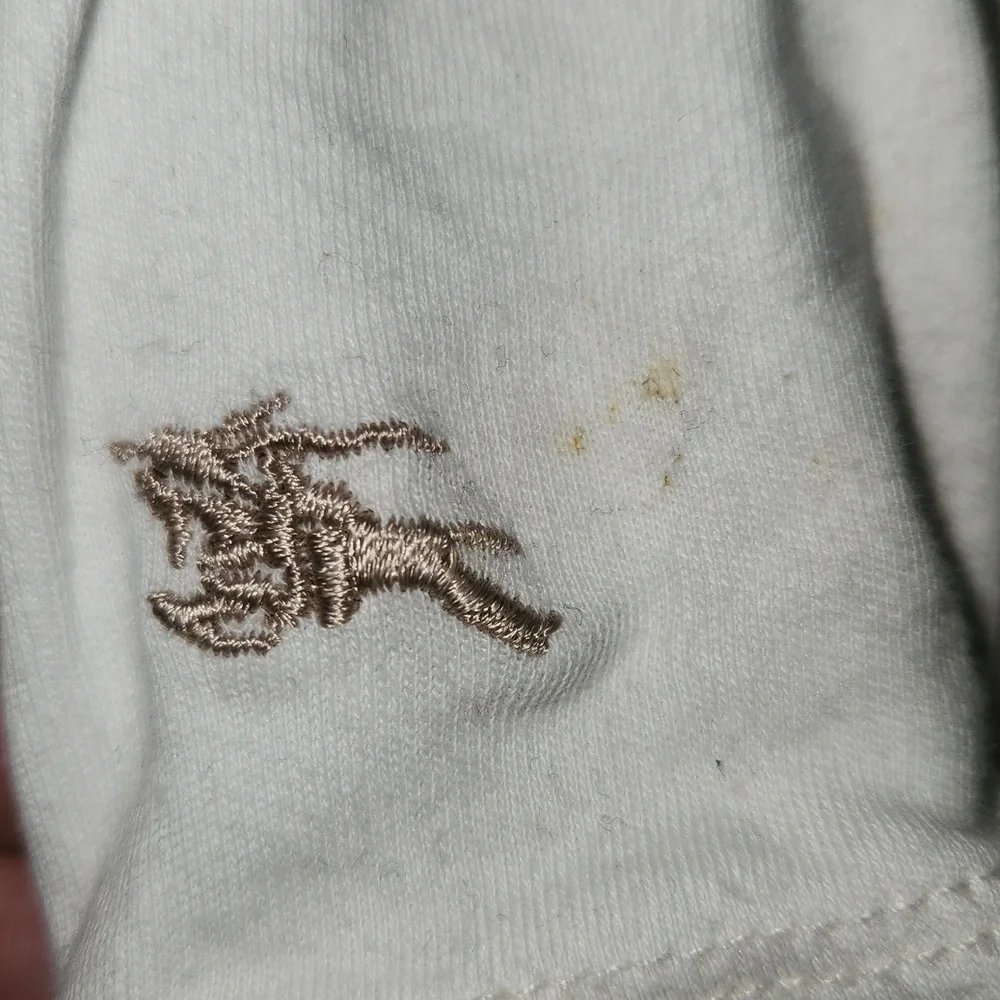 Authentic Burberry coverall outfit - Picture 5 of 9